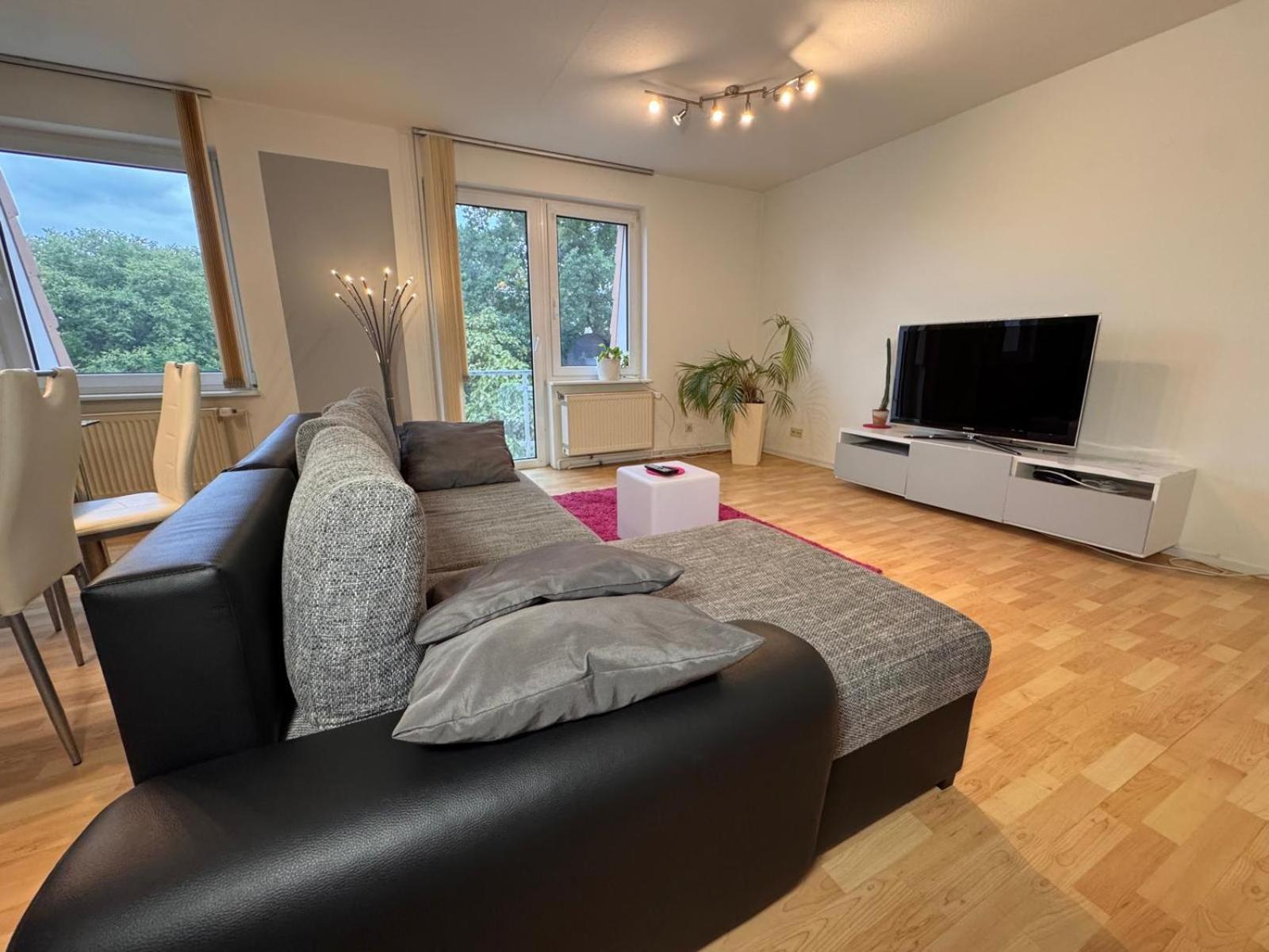 Moderne Wohnungen Im Dachgeschoss ファルケンゼー エクステリア 写真