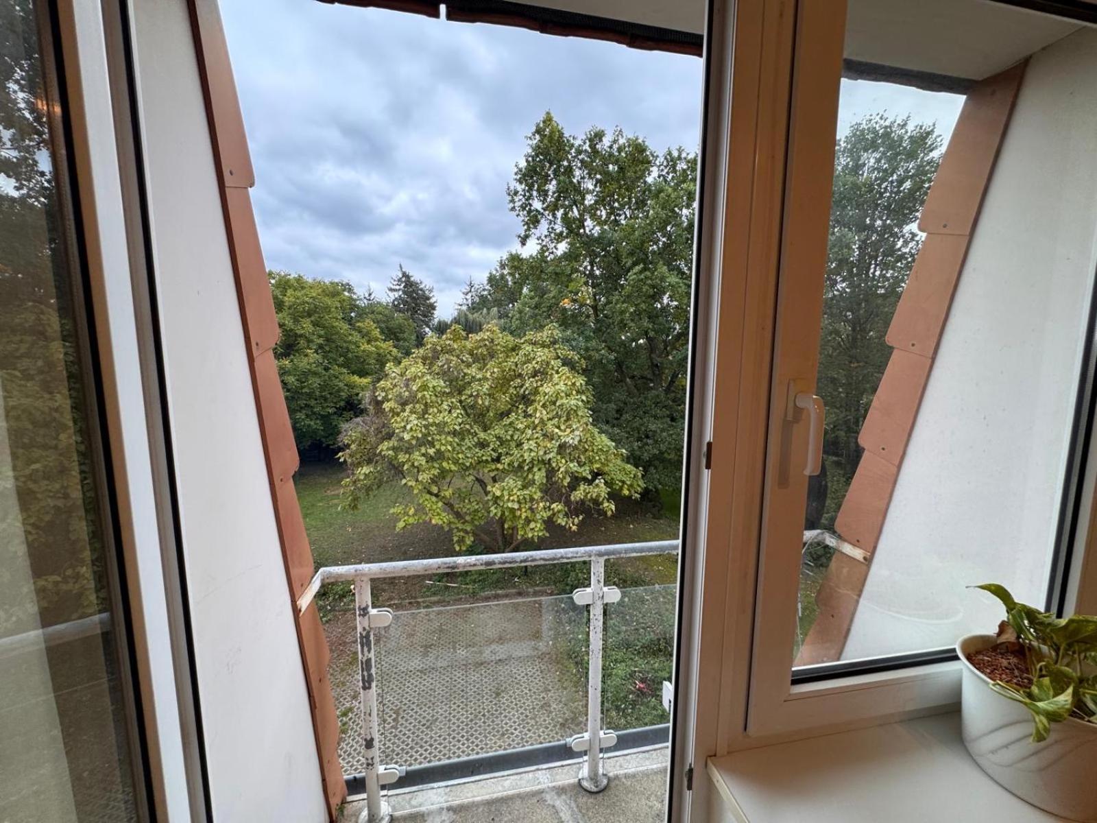 Moderne Wohnungen Im Dachgeschoss ファルケンゼー エクステリア 写真